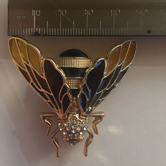 Vintage Bumblebee Brooches (2 pk) - Picture 5 of 5